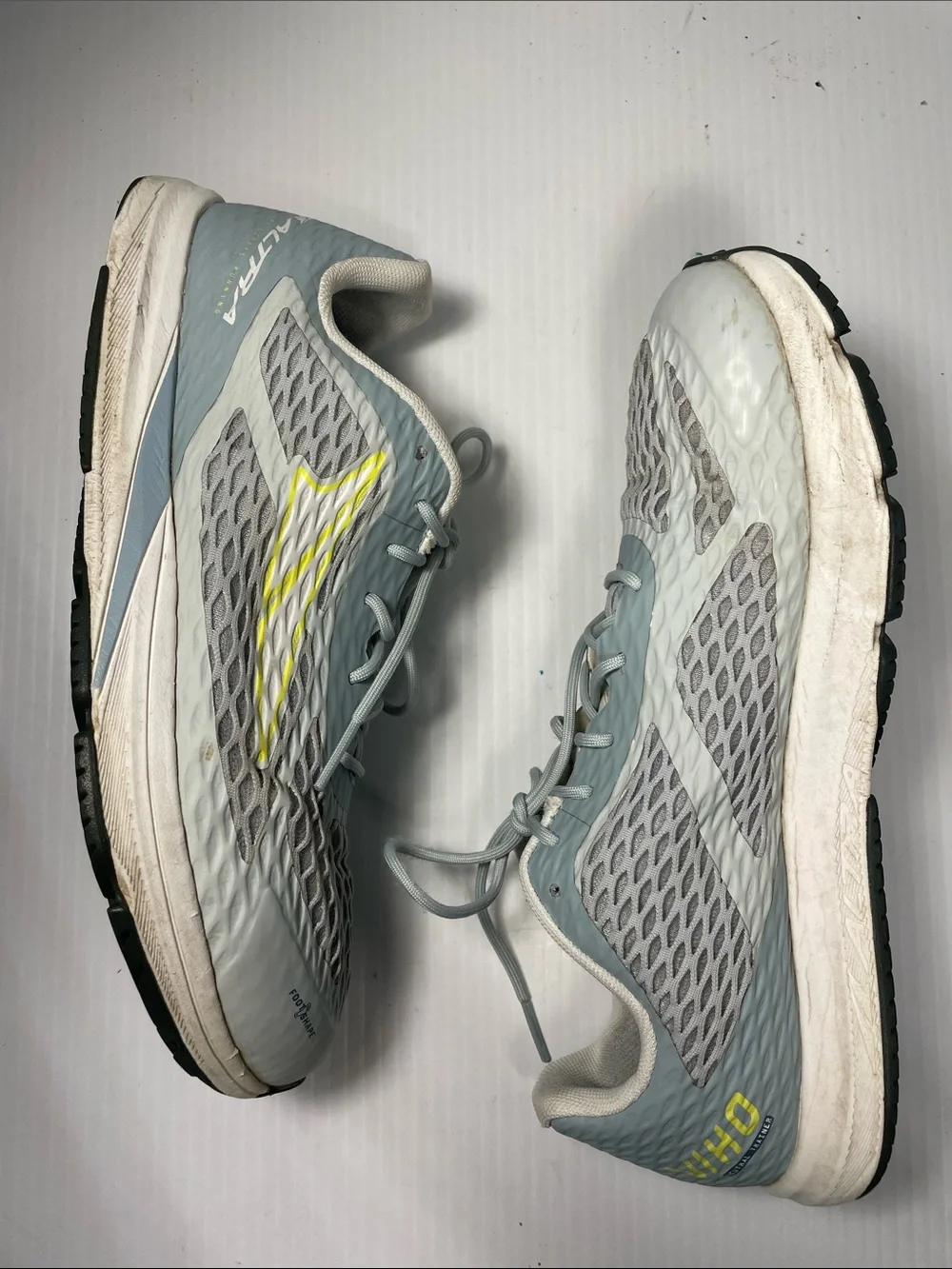 ALTRA Women's Viho Road Running Shoe Size 8.5 Mesh Lace Up Performance